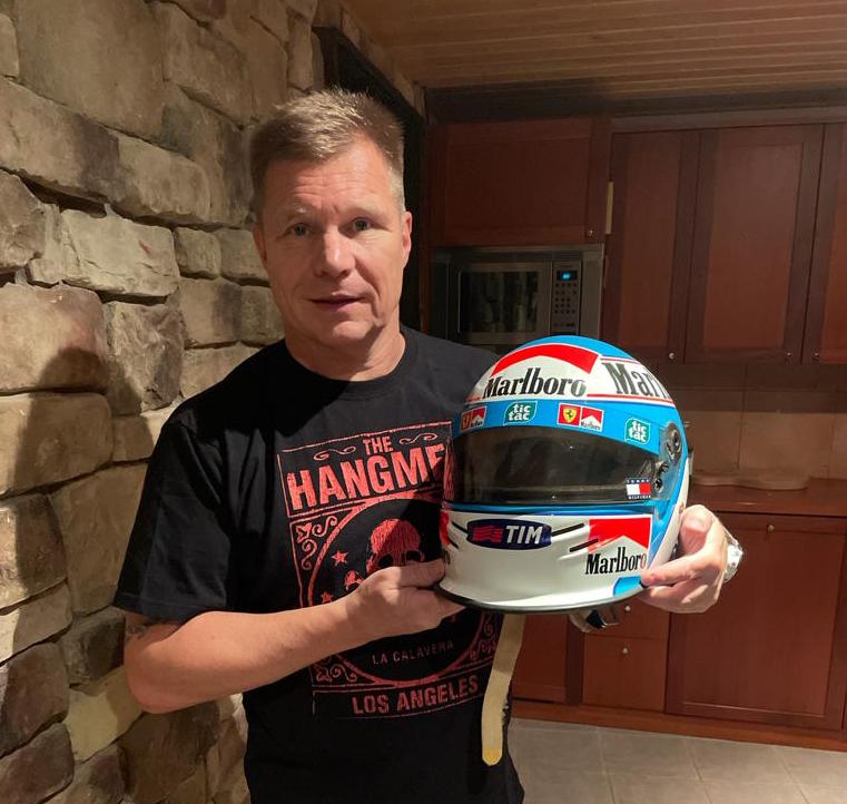 1999 Mika Salo Signed Race Used Scuderia Ferrari F1 Helmet