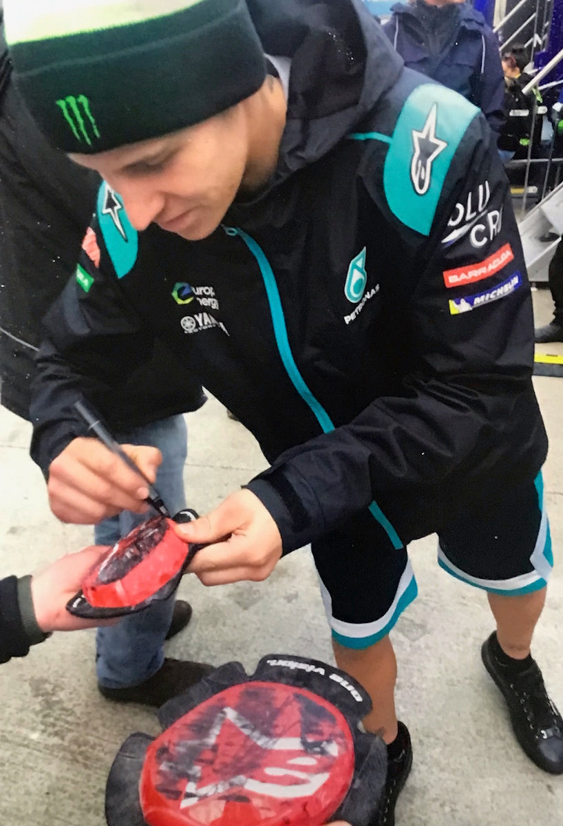 2019 Fabio Quartararo Signed Race Used Rookie Yamaha Alpinestars MotoGp Slider
