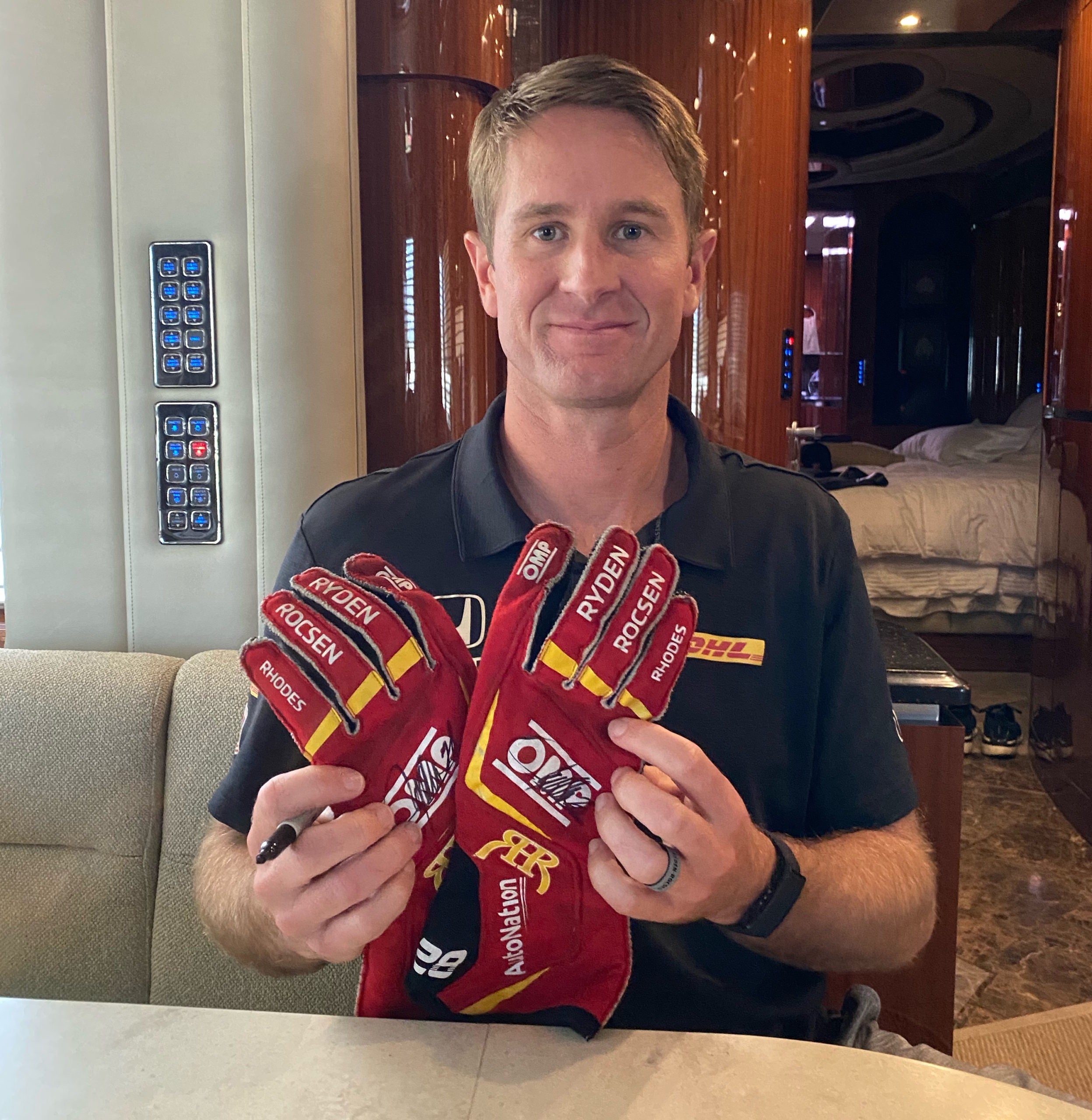2021 Ryan Hunter-Reay Signed Race Used Andretti Autosport Indy 500 Gloves