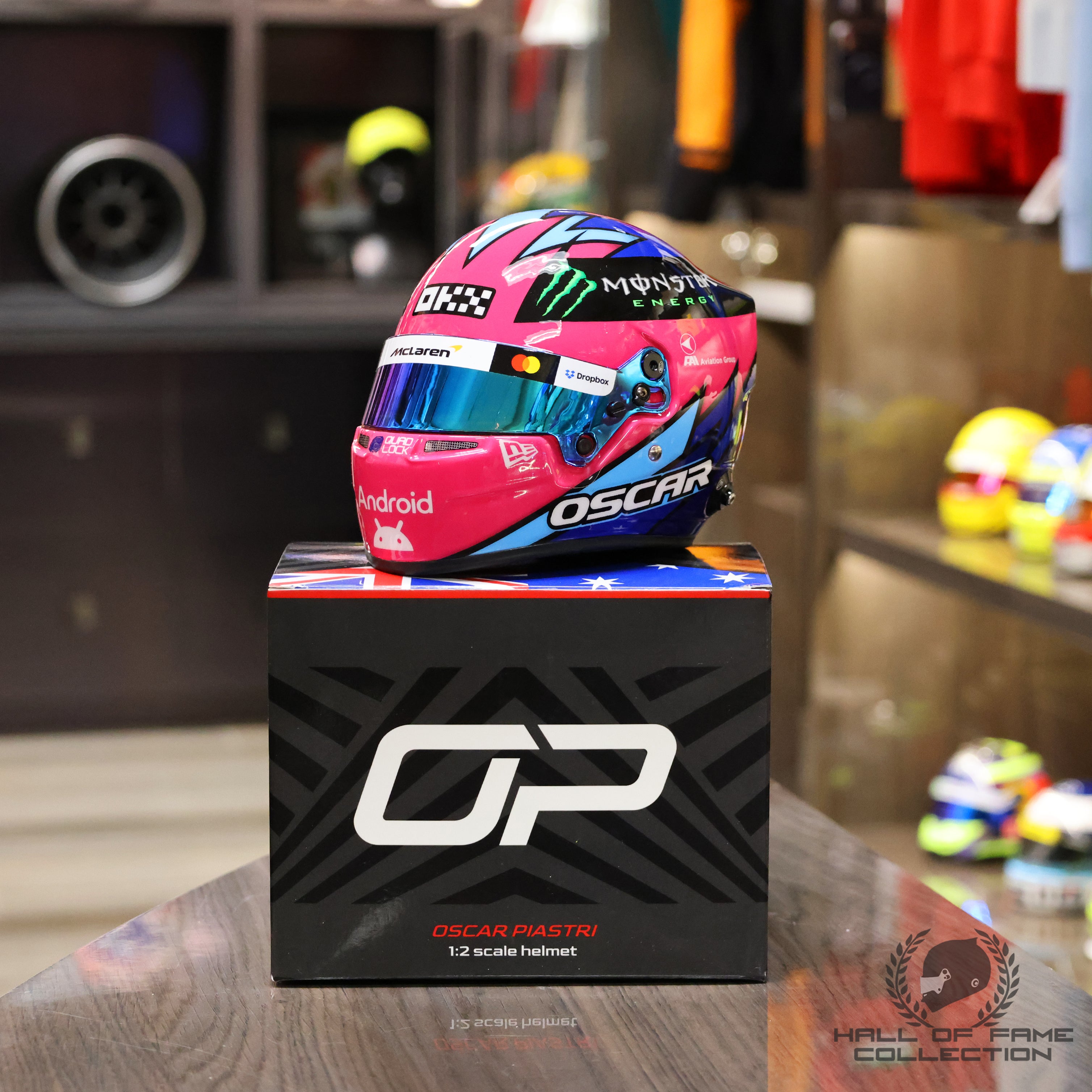 2025 Oscar Piastri Las Vegas 1:2 McLaren F1 Helmet