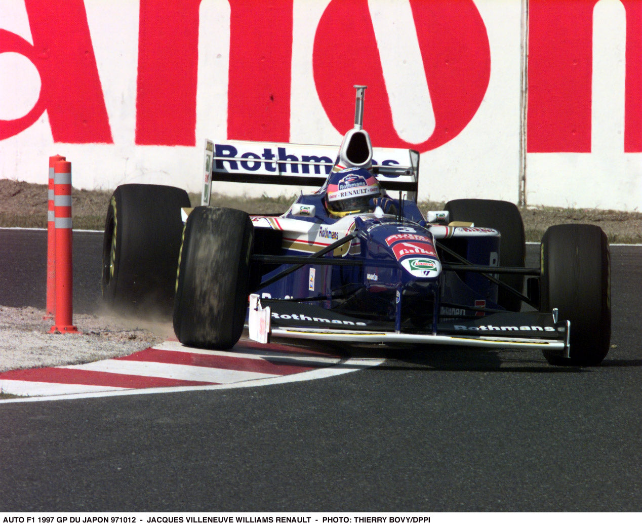 1997 Jacques Villeneuve World Championship Season Japanese GP Race Used Williams F1 Helmet