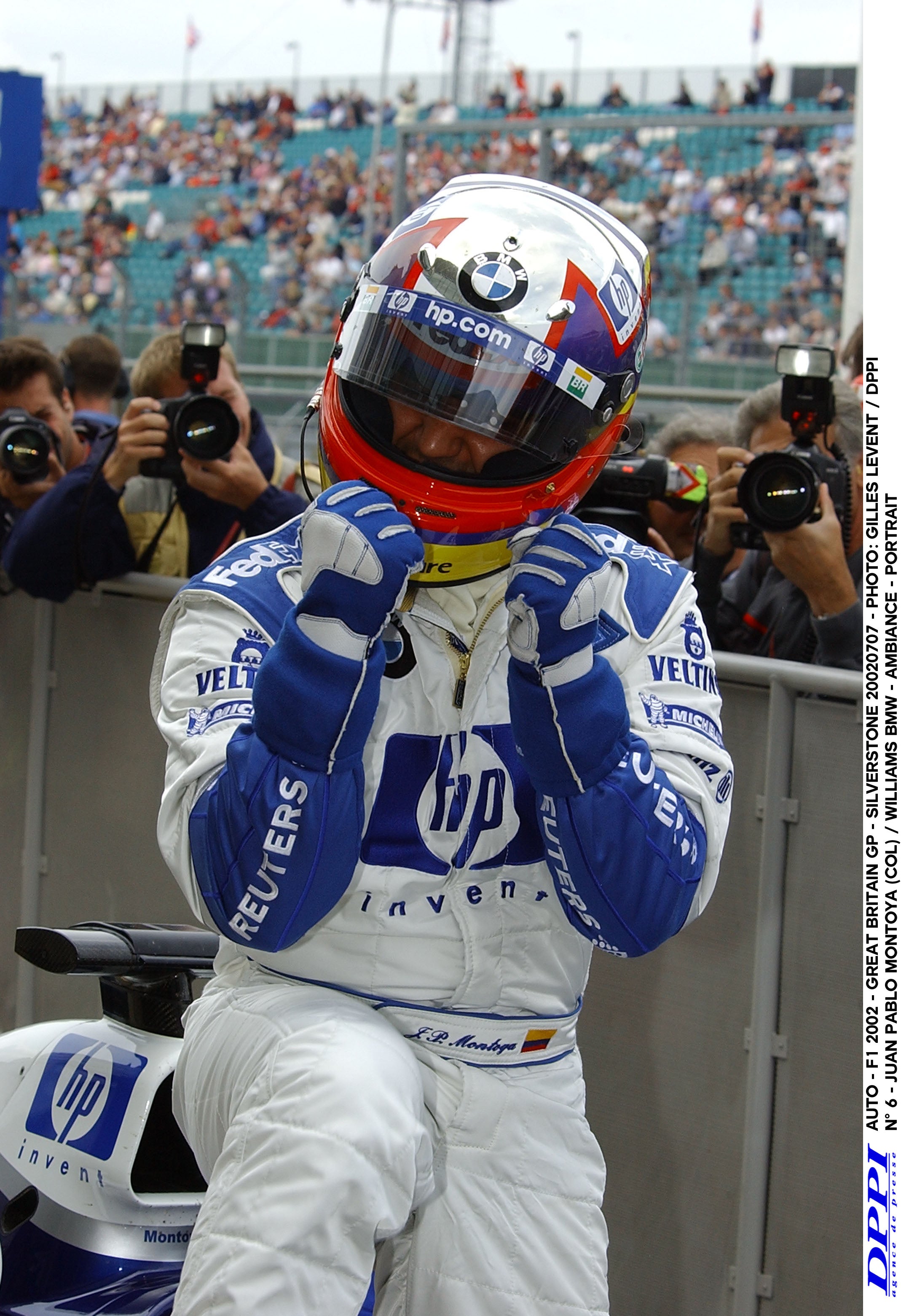 2002 Juan Pablo Montoya Signed Race Used Williams F1 Gloves