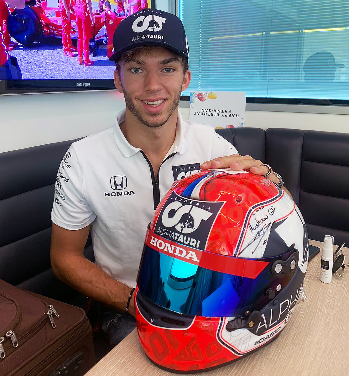 2020 Pierre Gasly Signed Race Used Scuderia AlphaTauri Arai GP-7 F1 Helmet