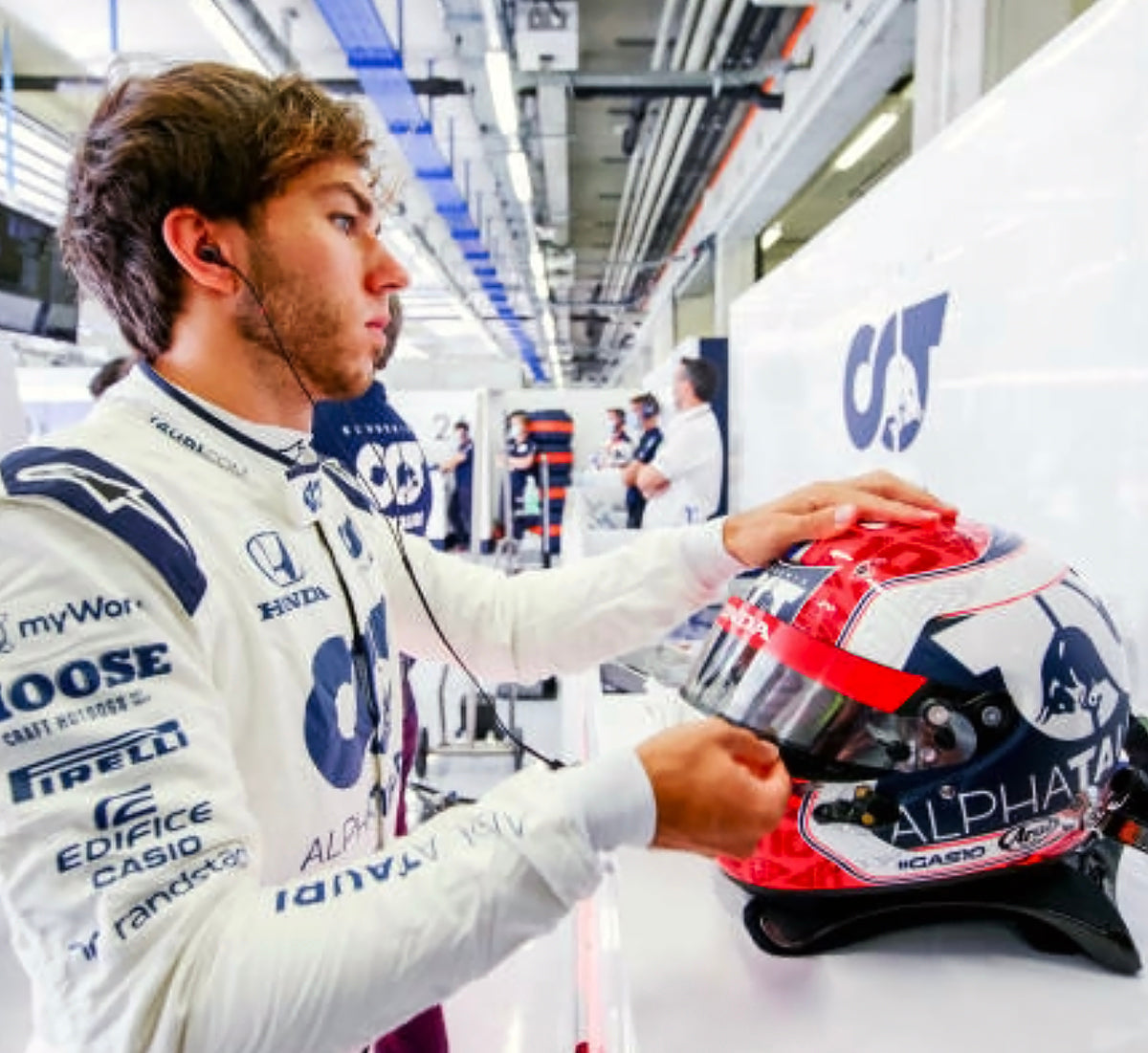 2020 Pierre Gasly Signed Race Used Scuderia AlphaTauri Arai GP-7 F1 Helmet