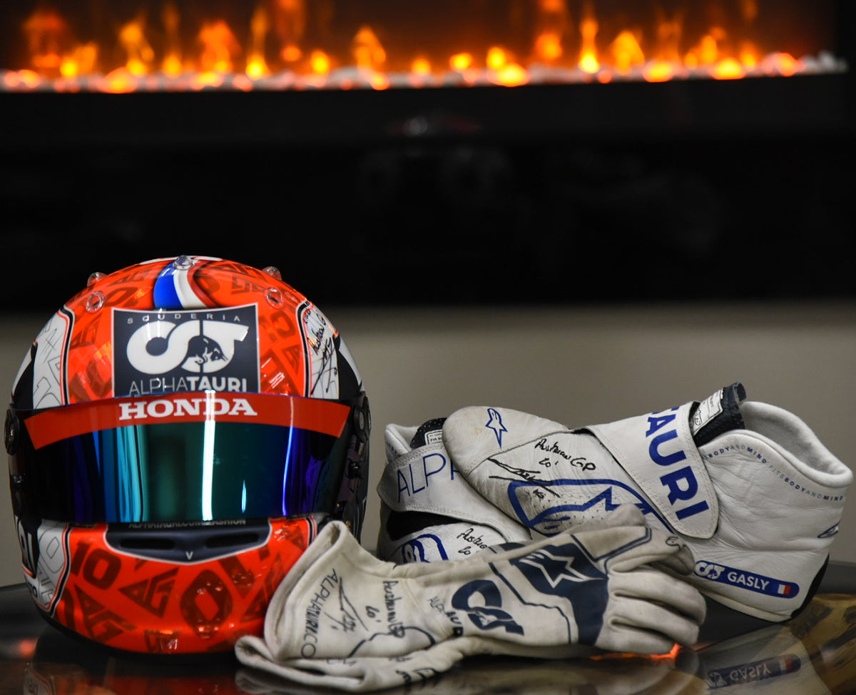 2020 Pierre Gasly Signed Race Used Scuderia AlphaTauri Arai GP-7 F1 Helmet