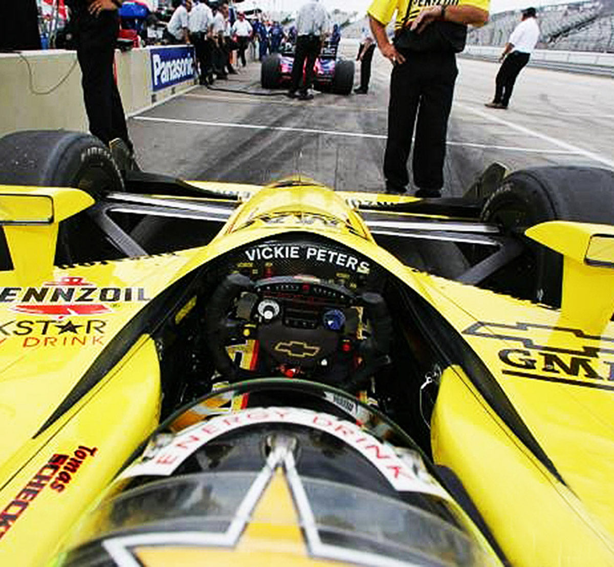 2005 Tomas Scheckter Panther Racing Race Used IndyCar Steering Wheel