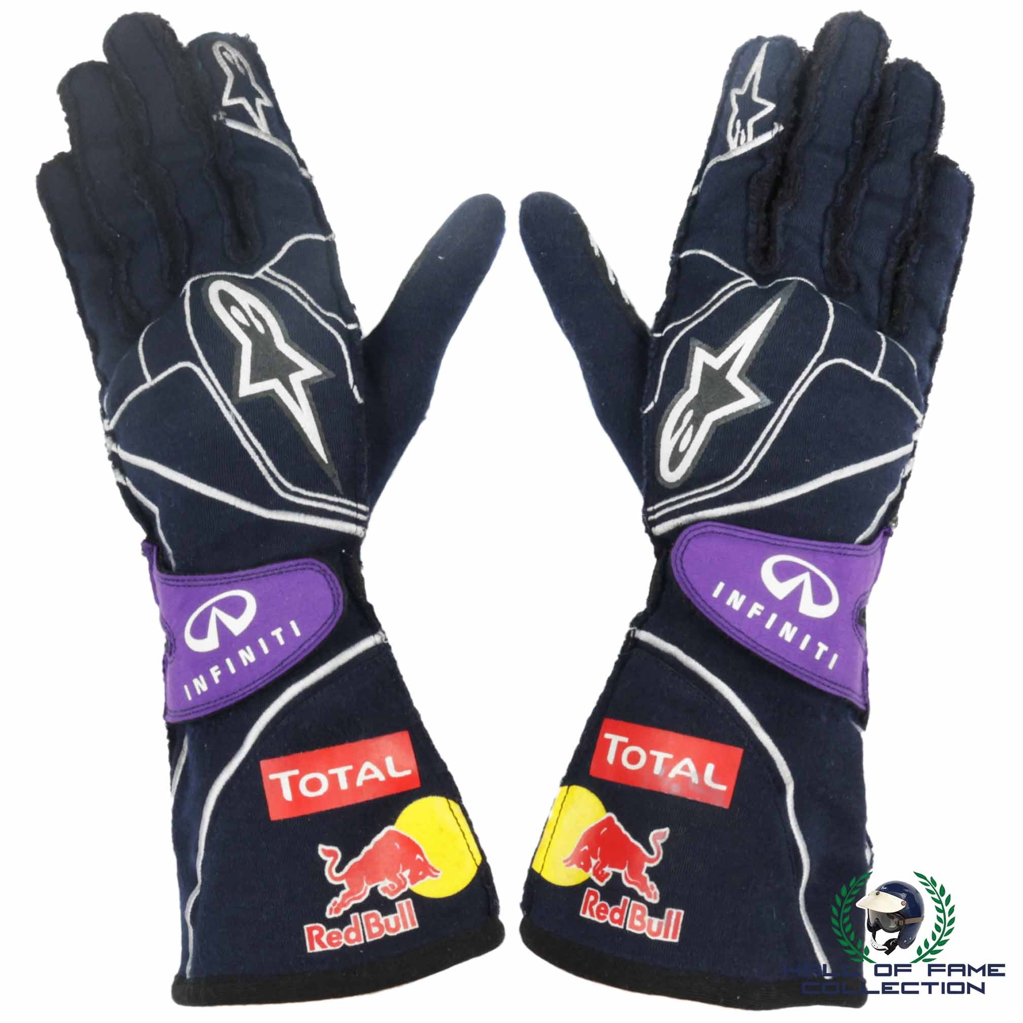 2015 Daniel Ricciardo Race Used Red Bull Racing F1 Gloves