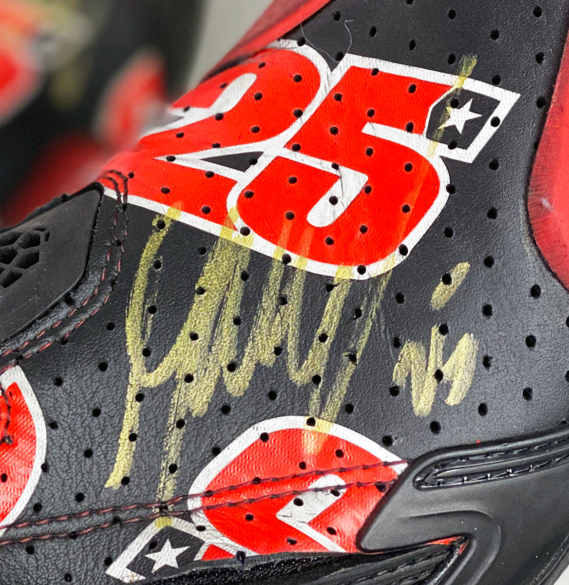 2018 Maverick Vinales Signed Race Used Yamaha Alpinestars MotoGP Boots