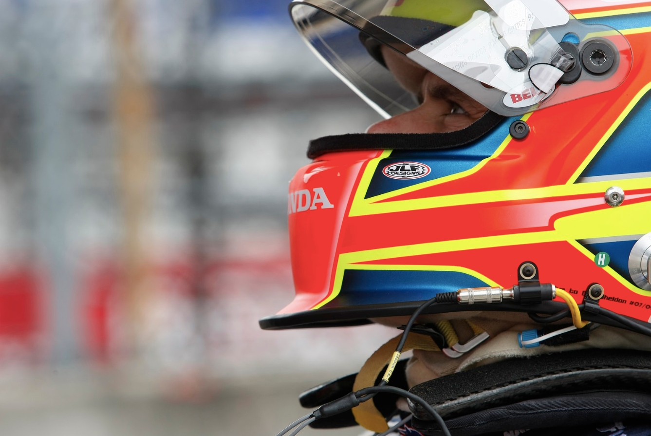 2009 Dan Wheldon Replica Bell Helmet With Signed Race Worn Visor