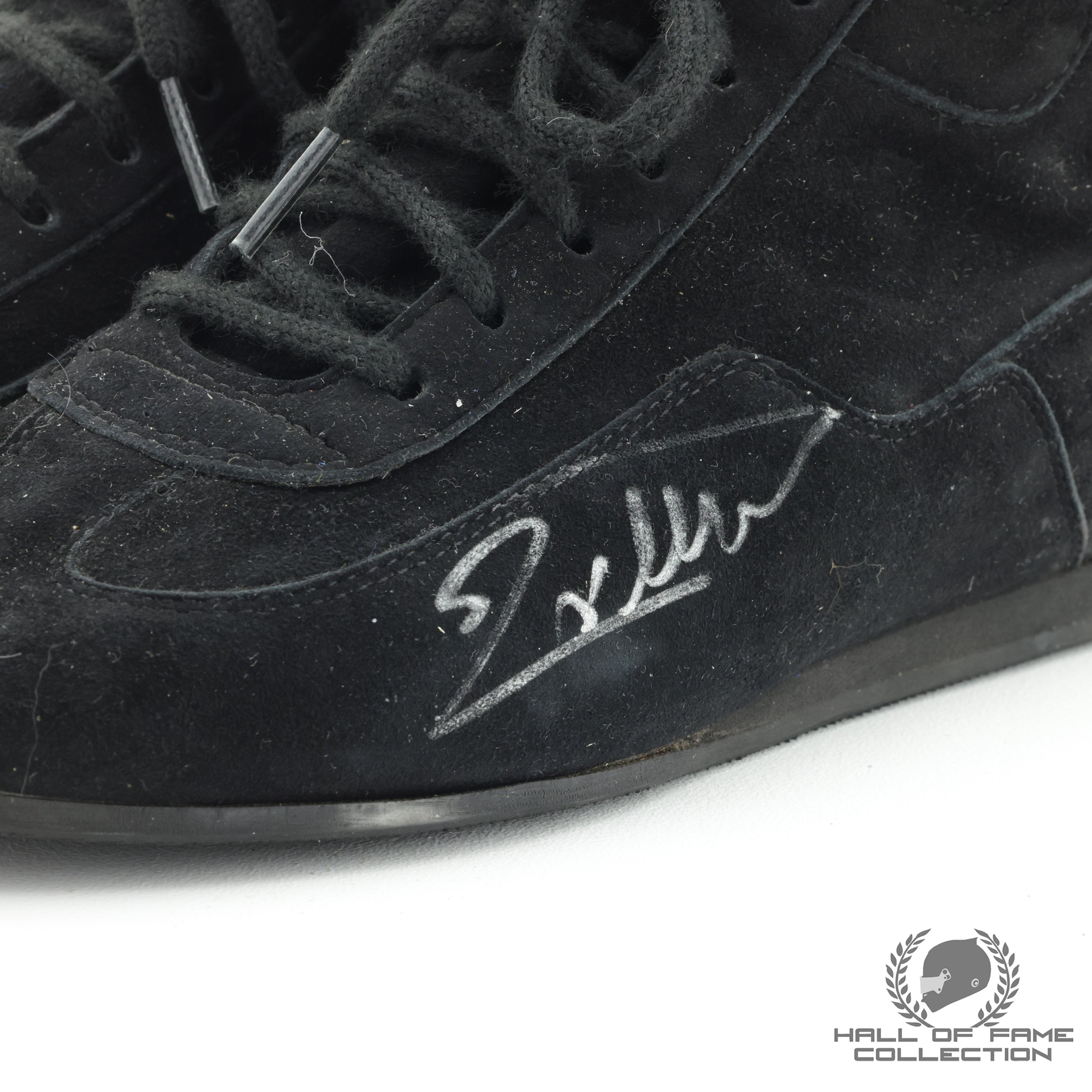 2000 Jacques Villeneuve Signed Lucky Strike BAR Honda F1 Boots