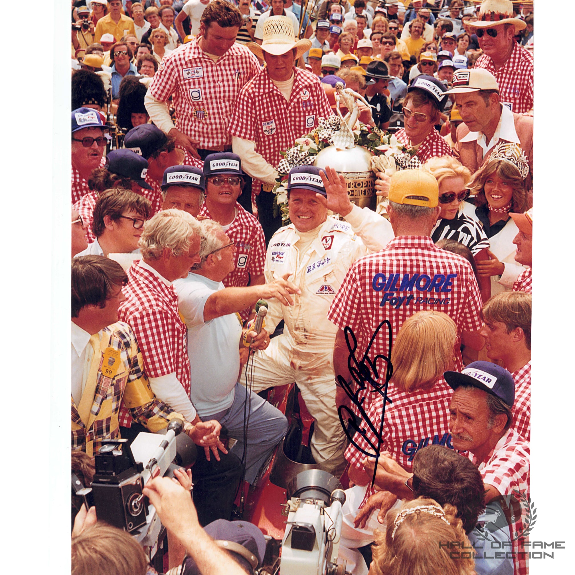 1977 A.J. Foyt Signed Indy 500 Win 8x10 Photo