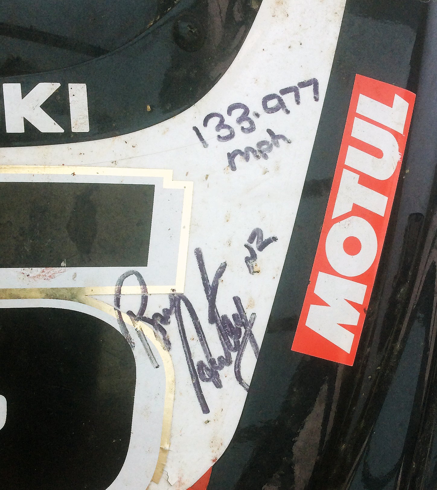 2010 Bruce Anstey Signed Record Breaking 133.997 MPH Lap Suzuki Fairing